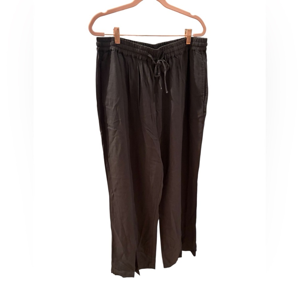 Charlie Paige Charcoal Wide Leg Pants Women’s Large Lounge Resort Pants NWT